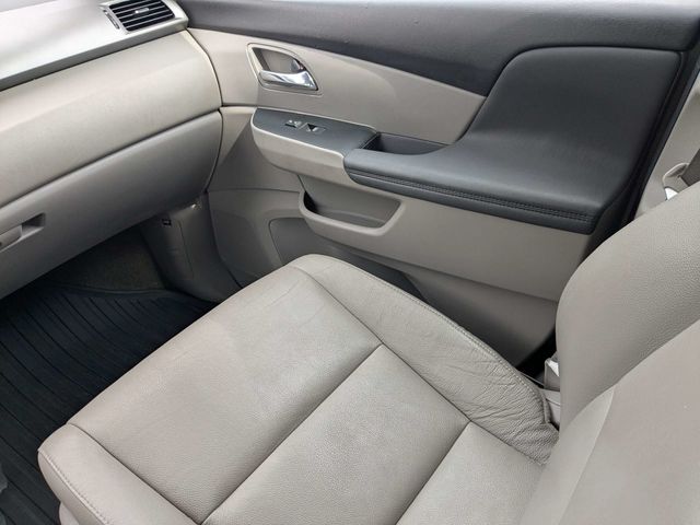 Used 2016 Honda Odyssey Van