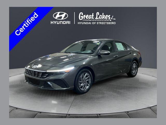 2024 Hyundai Elantra SEL FWD