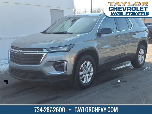 2023 Chevrolet Traverse LS FWD   