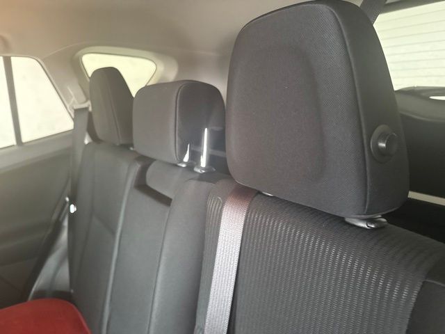 2018 Toyota RAV4 LE Silver at Baytown Hyundai