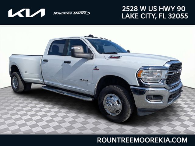 Bright White Clearcoat 2024 RAM 3500 Big Horn Crew Cab LB DRW 4WD Pickup Truck Four-Wheel Drive 6-Speed Automatic