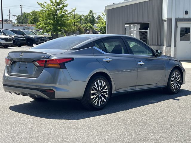 Used 2024 Gray Nissan 2.5 SV image 13