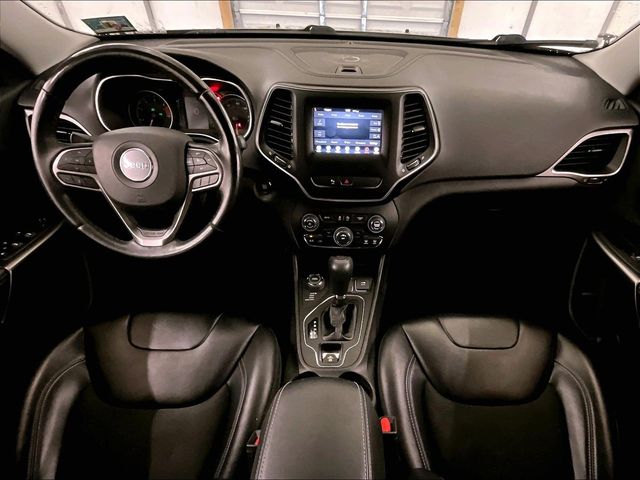 2020 Jeep Cherokee Latitude Plus Gray at Subaru and VW of Moon Township