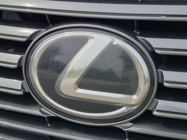 2018 Lexus ES - Image 9