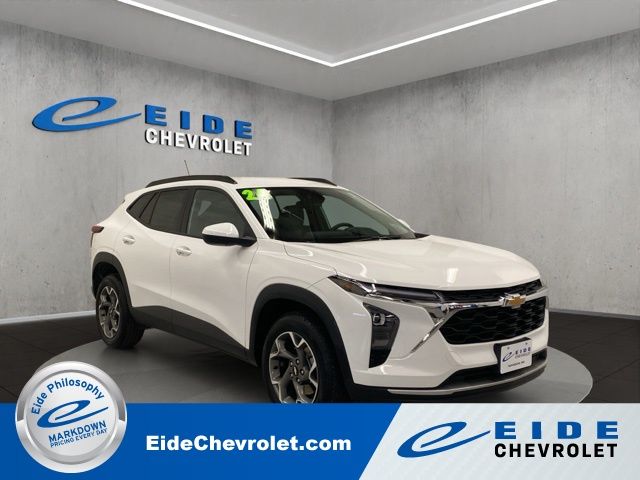 2024 Chevrolet Trax LT FWD