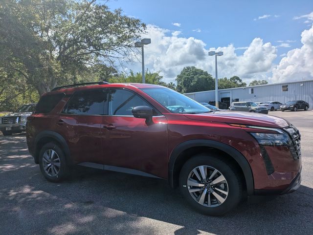 Red (Scarlet Ember Tintcoat) 2026 Nissan Pathfinder SL FWD SUV / Crossover Front-Wheel Drive 9-Speed Automatic