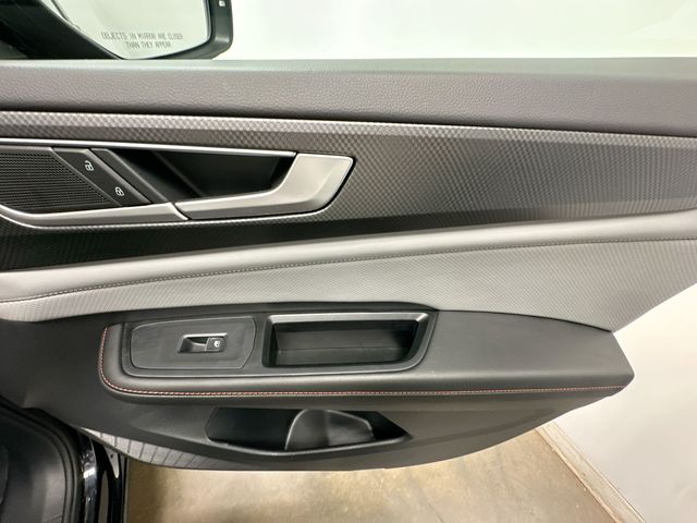 2024 Volkswagen Atlas 2.0T Peak Edition SE w/Technology Black at Subaru and VW of Moon Township