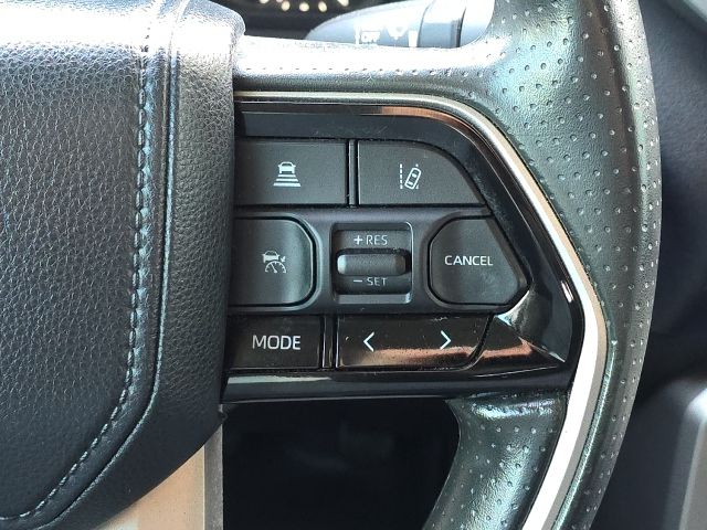 2022 Toyota Tundra SR5:45245B