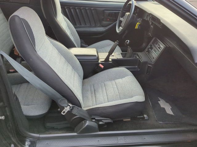 1989 Chevrolet Camaro IROC Z photo