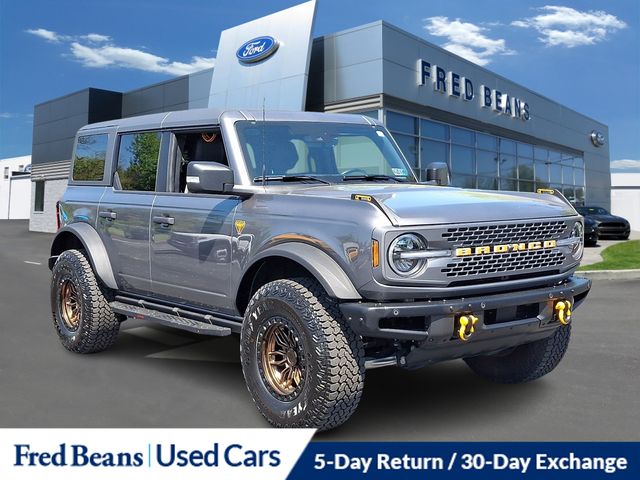 Gray Metallic 2025 Ford Bronco Badlands 4-Door 4WD SUV / Crossover Four-Wheel Drive Automatic