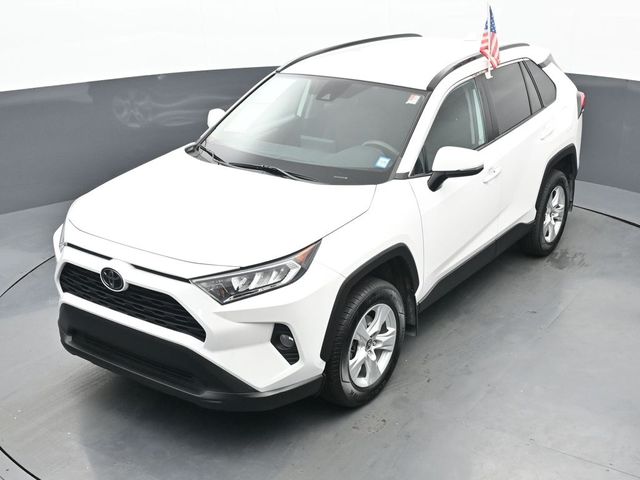 2021 Toyota RAV4 XLE 42