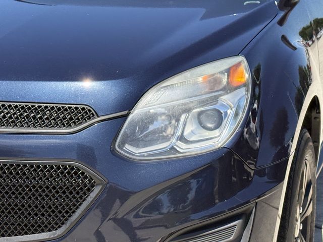 2016 Chevrolet Equinox LS - 9