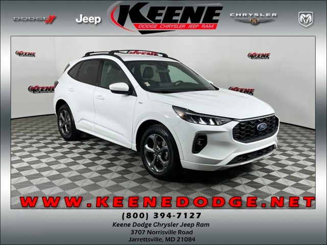 2023 Ford Escape Hybrid ST-Line Select AWD