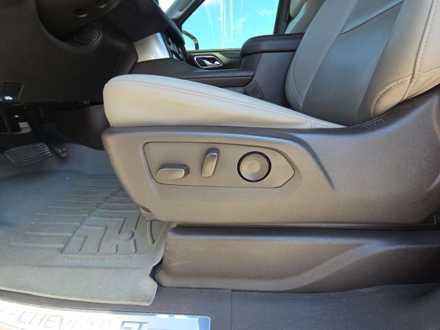 2022 Chevrolet Suburban Z71:43183B