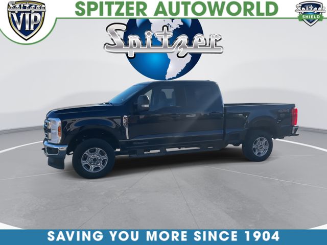 Used 2025 Blue Ford XLT image 6
