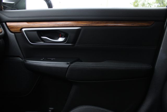 Used 2020  Honda EX image 17