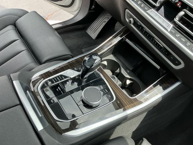 BMWX524