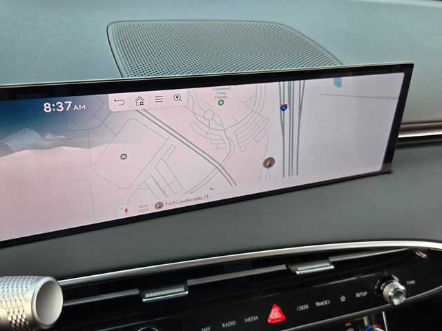 2027 Genesis Gv70
