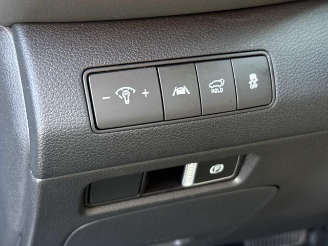 Certified Used 2023 Silver Hyundai SEL image 27