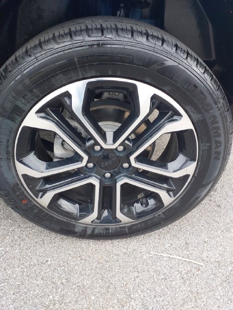 Used 2022 Laser Blue Jeep Limited image 34