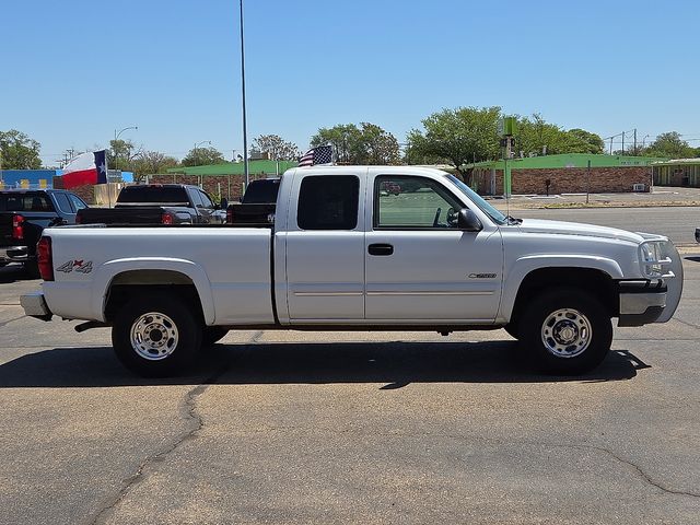 Used Car 2004 Chevrolet Silverado 2500  Ls For Sale Under $10,000 In Plainview, Texas