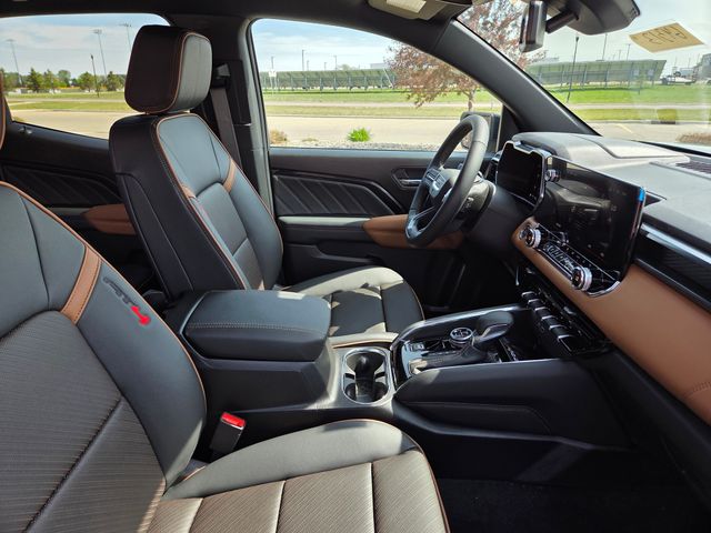 2026 GMC Canyon AT4, 4WD