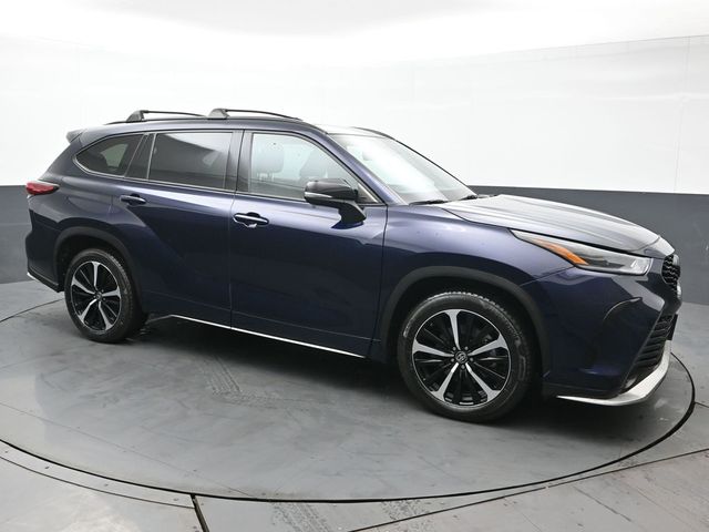 2021 Toyota Highlander XSE 9