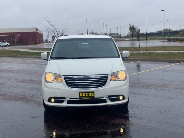 2012 Chrysler Town & Country Touring