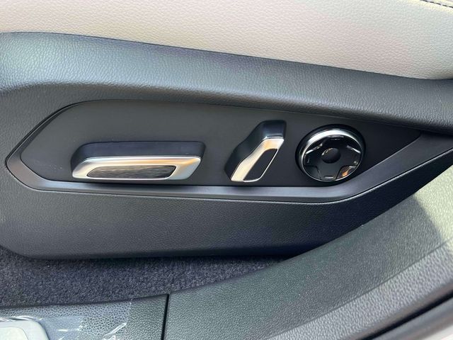 new 2026 Acura RDX car, priced at $47,050