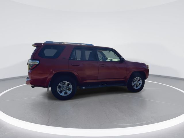 Used 2018 Red Toyota SR5 image 11