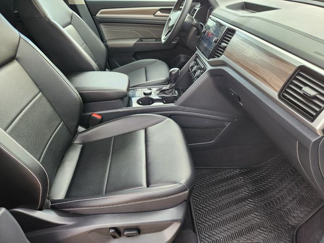 2023 Volkswagen Atlas SEL Gray at Texan Dodge Chrysler Jeep Ram