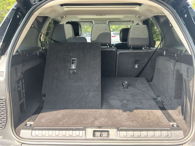 Used 2024 Black Land Rover S image 41