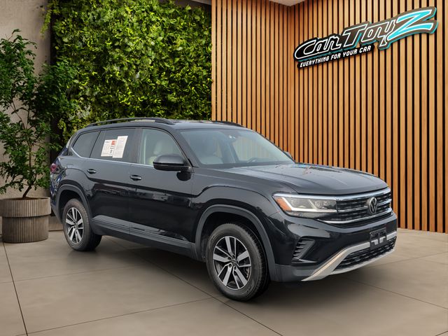 Deep Black Pearl 2023 Volkswagen Atlas SUV / Crossover Front-Wheel Drive 8-Speed Automatic