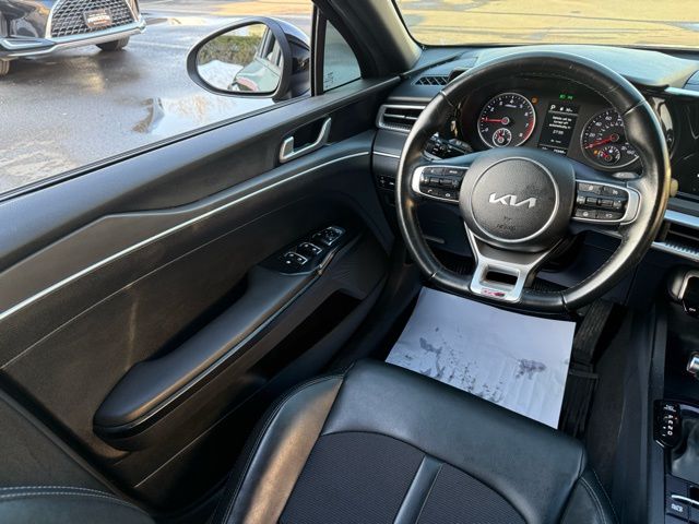 2022 Kia K5