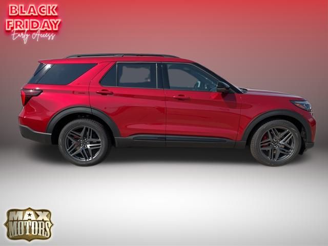 2025 Ford Explorer ST 13