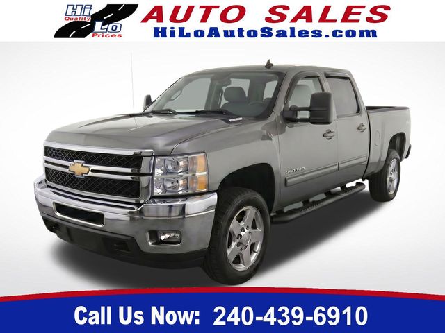 Graystone Metallic 2014 Chevrolet Silverado 2500HD Pickup Truck Four-Wheel Drive 6-Speed Automatic