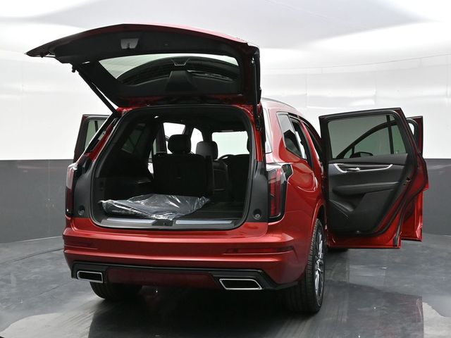 2025 Cadillac XT6 Sport photo