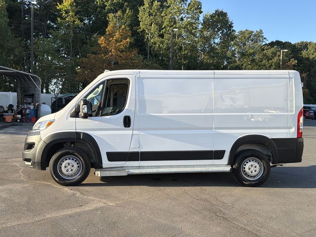 Used 2025 White Ram Base image 2