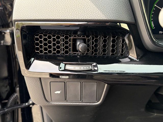 new 2026 Honda CR-V Hybrid car, priced at $42,900