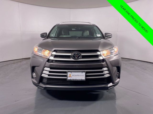 2019 Toyota Highlander XLE 28