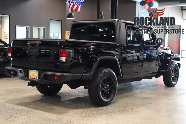 2023 Jeep Gladiator Sport 19