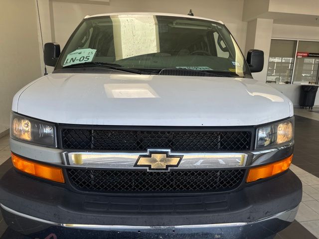 2017 Chevrolet Express 3500 LT - 3