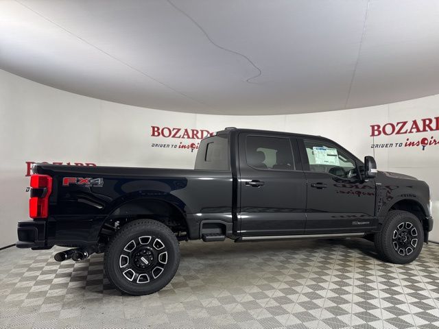 2025 Agate Black Metallic Ford Super Duty F-350 SRW Platinum 4X4 Truck