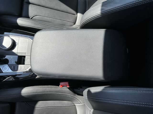 Used 2023 Black BMW M40i image 25