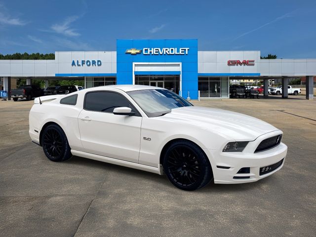 2013 Ford Mustang GT Premium Coupe RWD