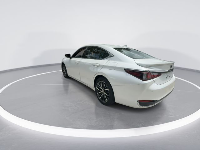 2025 Lexus ES - $46,998