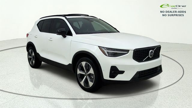 Crystal White 2026 Volvo XC40 SUV / Crossover All-Wheel Drive Automatic