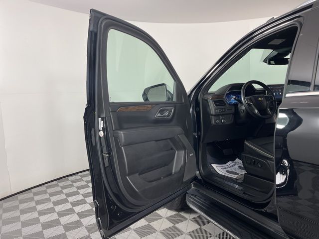 2023 Chevrolet Tahoe Premier photo