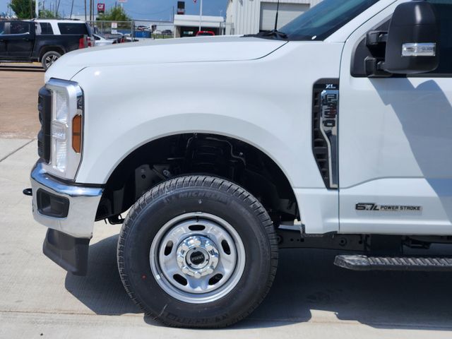 2024 Oxford White Ford Super Duty F-350 SRW XL 4X4 Truck