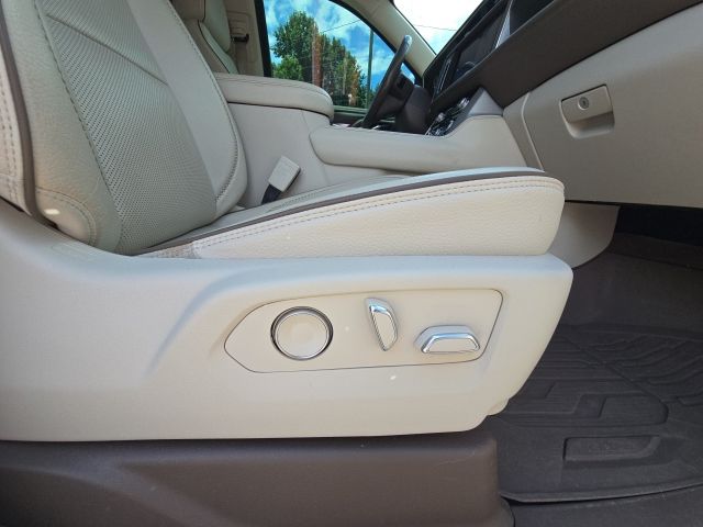 2021 GMC Yukon Denali:B02379A2